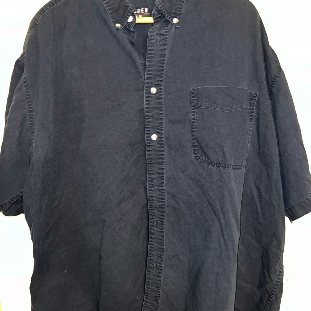 Vintage Trader Bay Black Button-Up Shirt